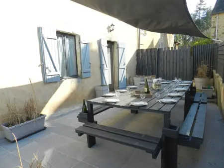 Grande maison familiale avec jardin, terrasse et équipements de loisirs, proche forêt de la Charnie - Photo 9