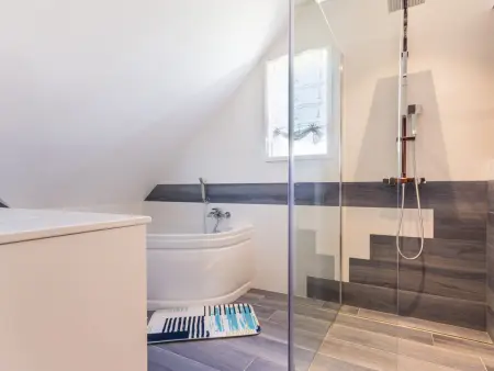 Maison moderne à 100m de la mer avec jardin clos, garage, WiFi, proche camping avec commerces, animaux OK - Photo 8