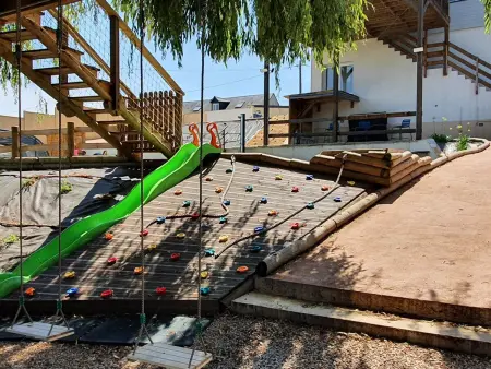 Gîte familial avec piscine privative chauffée, terrasse sur le Loir et proche du Zoo de La Flèche - Photo 35