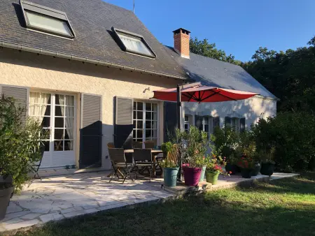 Gîte Cocooning avec Piscine Partagée au Cœur de la Campagne Sarthoise, Proche Zoo et Circuit du Mans - Photo 18