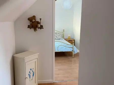 Maison de Village avec Jardin, Parc Privé et Box Fibre, Animaux Bienvenus, à 15 min du Mans - Photo 12
