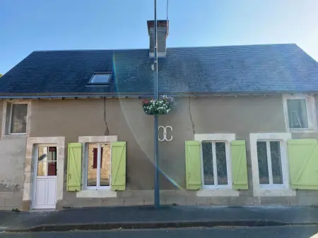 Maison de Village avec Jardin, Parc Privé et Box Fibre, Animaux Bienvenus, à 15 min du Mans - Photo 20
