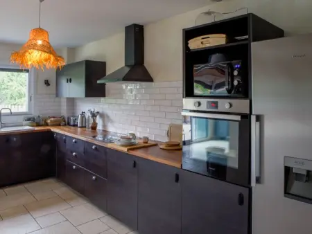 Maison familiale avec piscine chauffée, salle de jeux et grand jardin - 5 chambres, 15 couchages - Photo 6