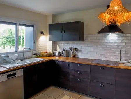 Maison familiale avec piscine chauffée, salle de jeux et grand jardin - 5 chambres, 15 couchages - Photo 7