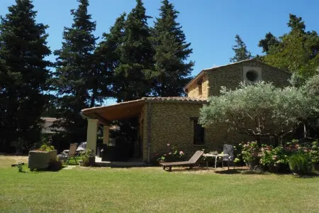 Ferienhaus in Bédarrides, Maison en pierre près des vignobles Châteauneuf - Photo 13