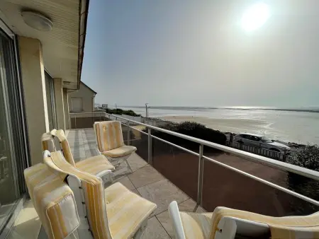Villa bord de mer avec jardin et Wifi gratuit, Maison 10 personnes à Saint Pair sur Mer - Photo 1