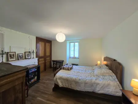 Gîte familial avec cheminée, ping-pong, près de la Grotte de Tourtoirac et du Château de Hautefort - Photo 6