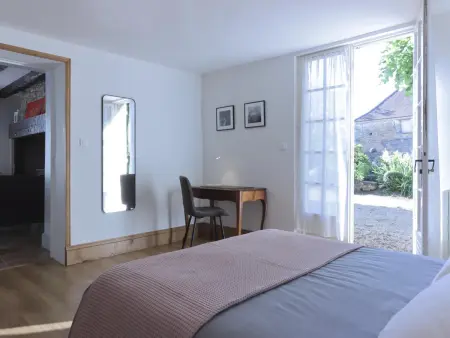 Charmante maison en pierre avec jardin, cheminée et Wifi - Photo 12