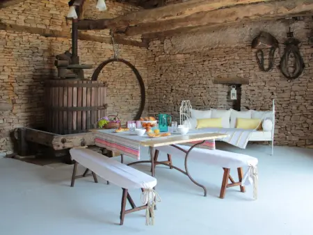 Charmante maison en pierre avec jardin, cheminée et Wifi - Photo 28