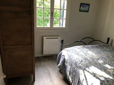 Charmante longère familiale à Belle-Île avec jardin - Photo 10