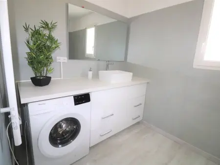 Villa 3 étoiles avec piscine privée, 500m de la plage, 4 chambres pour 6-8 pers. au Grau-du-Roi - Photo 9