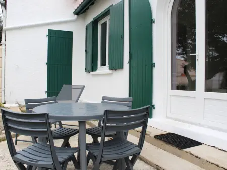 Maisonnette rénovée avec jardin à Saint-Georges-d'Oléron - Photo 9