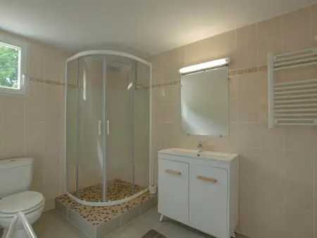 Gîte spacieux avec jardin, WiFi et animaux acceptés - Photo 9
