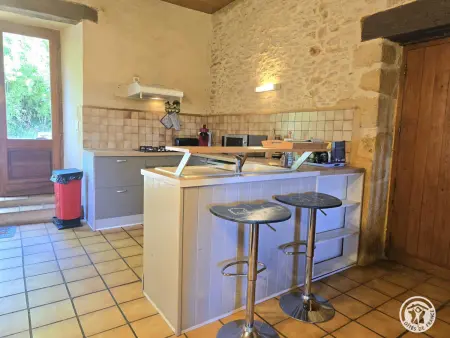 Maison indépendante près de Sarlat, cheminée, animaux acceptés - Photo 4