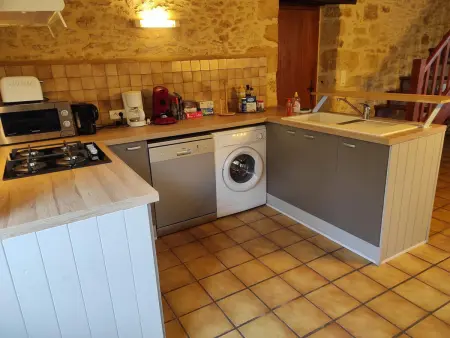 Maison indépendante près de Sarlat, cheminée, animaux acceptés - Photo 10