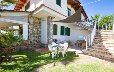 Maison 14 personnes à Ricadi - Photo 1