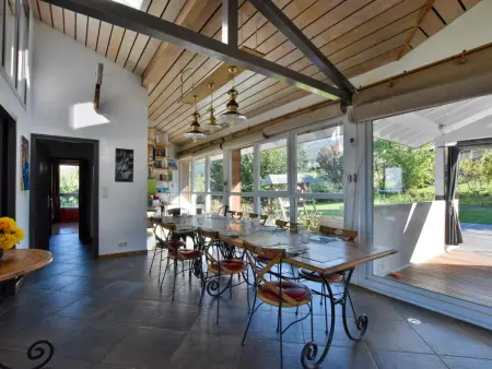 Villa spacieuse avec terrasse et jardin, animaux et parking admis - Photo 3