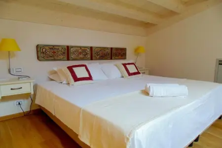 Hotel Alimunera, Villa à Naso avec piscine privée - Photo 1