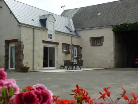 Gîte lumineux au cœur d'Épieds-en-Beauce, proche Orléans - Tout confort, animaux acceptés - Photo 2