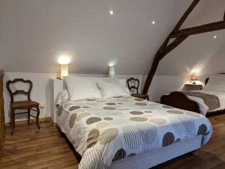 Gîte lumineux au cœur d'Épieds-en-Beauce, proche Orléans - Tout confort, animaux acceptés - Photo 7