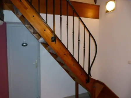 Maison confortable avec cour, proche du Château de La Bussière, idéale pour explorations. - Photo 9