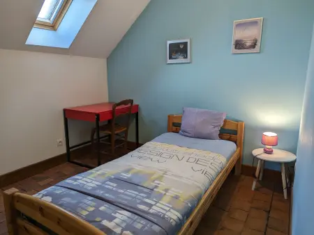 Maison confortable avec cour, proche du Château de La Bussière, idéale pour explorations. - Photo 10