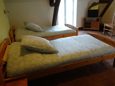 Maison confortable avec cour, proche du Château de La Bussière, idéale pour explorations. - Photo 12