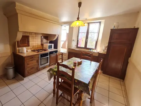 Gîte de charme dans ferme lorraine avec jardin clos, à proximité de sentiers et base de loisirs - Photo 2