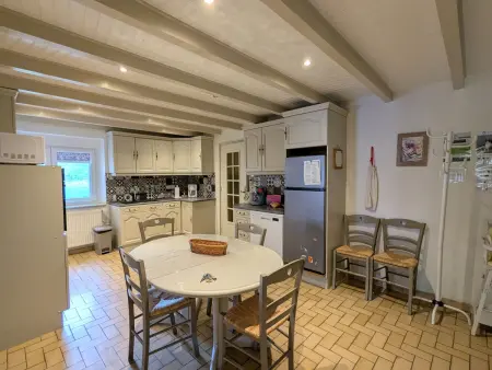 Gîte spacieux avec terrasse, 3 chambres, équipements bébé, à 16 km de Gérardmer - Photo 3