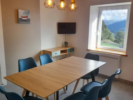 Gîte familial à Cornimont avec Wifi et parking - Photo 5