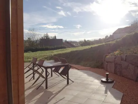 Chalet tout confort avec piscine, terrasse, et sauna privé en montagne - Photo 23