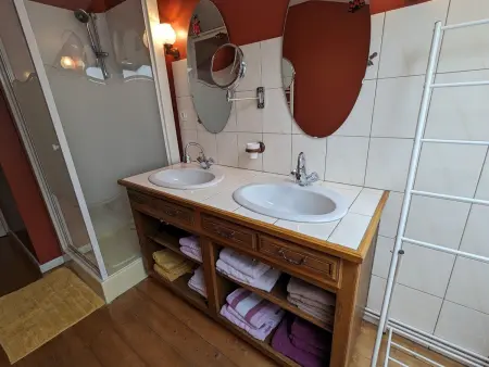 Gîte de Charme avec Terrasse près de Bourbonne-les-Bains, 2 chambres, poêle à bois, Wifi inclus - Photo 27