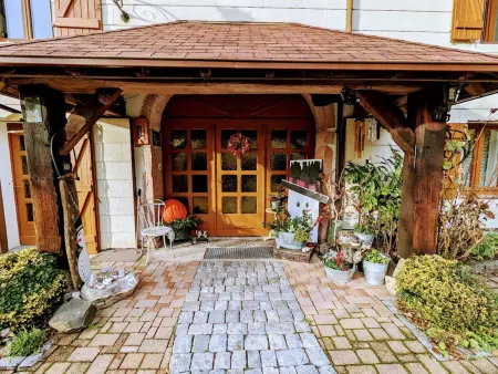Gîte chaleureux en pleine nature avec terrasse, idéal pour randonnées et vététistes, proche de Gérardmer - Photo 11