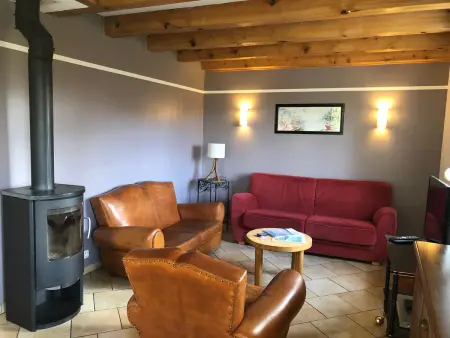 Chalet spacieux avec balcon, WiFi gratuit, proche lac et station de ski - Photo 2