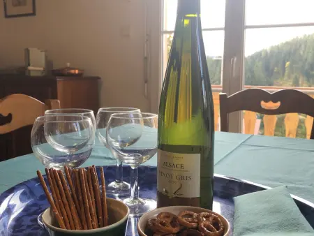 Chalet spacieux avec balcon, WiFi gratuit, proche lac et station de ski - Photo 3