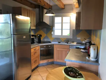 Chalet spacieux avec balcon, WiFi gratuit, proche lac et station de ski - Photo 6