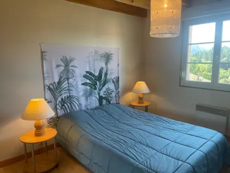 Chalet spacieux avec balcon, WiFi gratuit, proche lac et station de ski - Photo 13