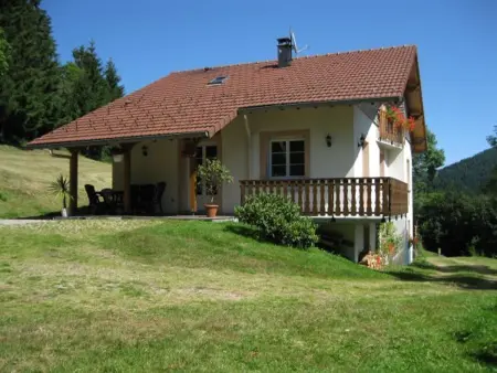 Chalet spacieux avec balcon, WiFi gratuit, proche lac et station de ski - Photo 29