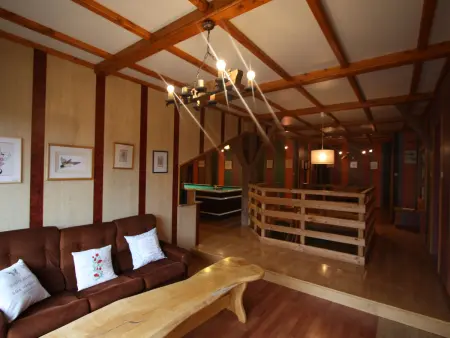 Gîte familial avec salle de jeux, cheminée, terrasse et proche de sites touristiques - Photo 5