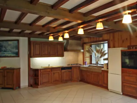 Gîte familial avec salle de jeux, cheminée, terrasse et proche de sites touristiques - Photo 15