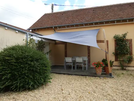 Charmante maison avec piscine chauffée, cour fermée, proche Dreux et Chartres - Photo 8