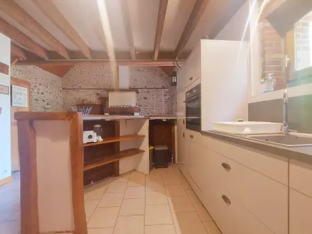 Gîte chaleureux dans un ancien corps de ferme avec wifi, cheminée et grand jardin à Châteaudun - Photo 5