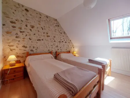 Gîte chaleureux dans un ancien corps de ferme avec wifi, cheminée et grand jardin à Châteaudun - Photo 18