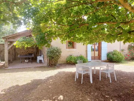 Gîte chaleureux dans un ancien corps de ferme avec wifi, cheminée et grand jardin à Châteaudun - Photo 26
