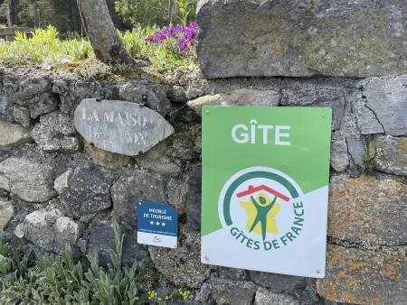 Ancienne ferme rénovée avec jardin privé, poêle à bois et terrasse - Photo 1