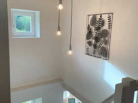 Ancienne ferme rénovée avec jardin privé, poêle à bois et terrasse - Photo 16