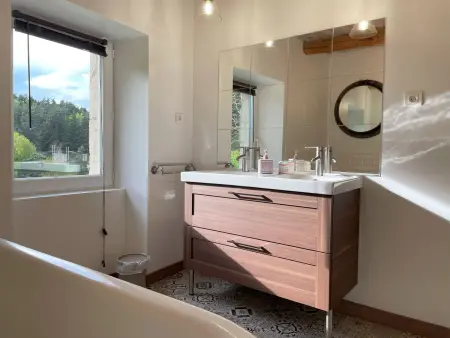 Ancienne ferme rénovée avec jardin privé, poêle à bois et terrasse - Photo 28