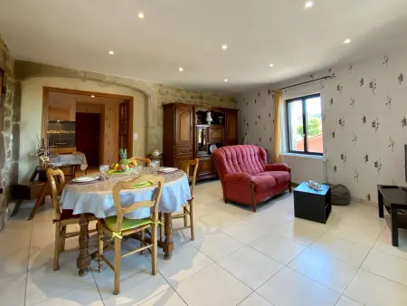 Charmante maisonnette à Blavozy, proche du Puy-en-Velay, avec terrasse privative, WiFi, et parking - Photo 5