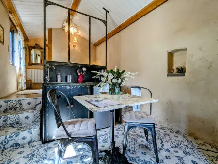Cabane de Vigne en Auvergne pour Escapade Romantique - Photo 9