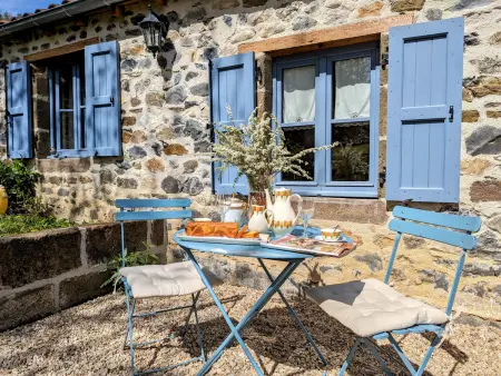 Cabane de Vigne en Auvergne pour Escapade Romantique - Photo 12